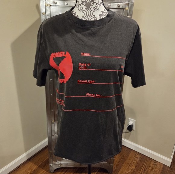 Angeltype Information Graphic Tee Shirt size Small